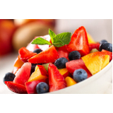 salada de frutas para empresa Caieras